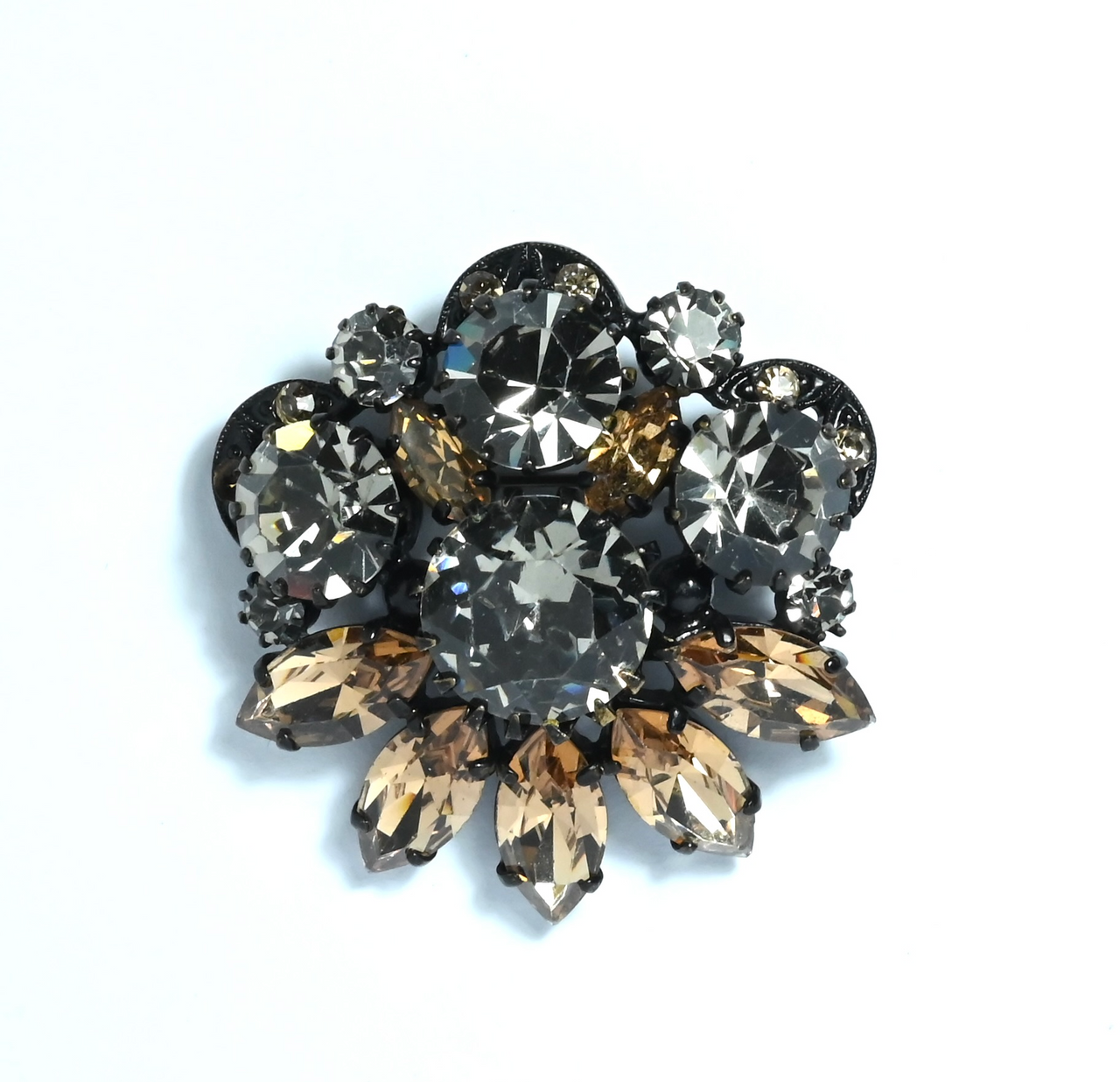 Vintage sparkly brooch in brown and grey